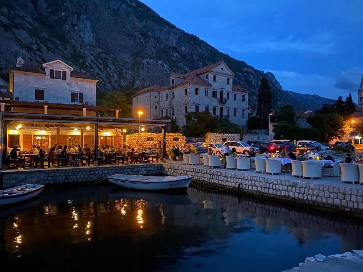 Apartments Barba Kotor Ngoại thất bức ảnh