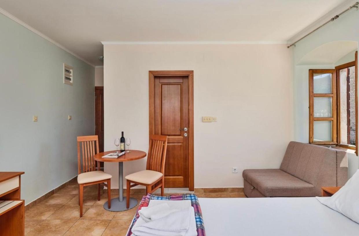 Apartments Barba Kotor Ngoại thất bức ảnh